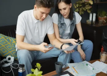 Financial tracking app